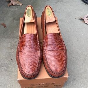 TOD’S BROWN LIZARD EMBOSSED GOMMINO WOOD SOLE DRIVING PENNY LOAFERS US 10M/EU40